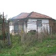 Small house for sale near Sredets