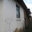 Small house for sale near Sredets