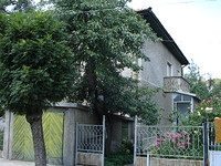 House for sale in Pernik