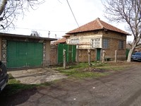 Houses in Polski Trambesh