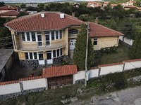 Houses in Dupnitsa