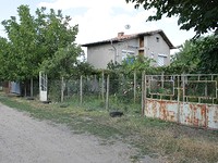 Houses in Radnevo