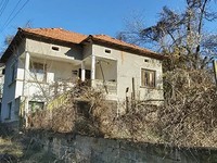 House for sale at the foot of Stara Planina