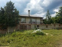 Amazing property for sale near lake Topolnitsa
