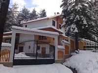 Hotel for sale in Tsigov Chark