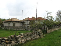 cheap property with extra structures