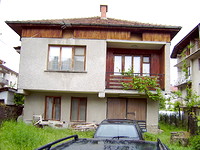 Houses in Zlatograd