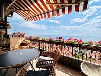 Luxurious maisonette apartment for sale in the sea resort of Saint Vlas