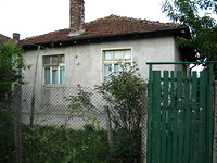 House In The Mountain near the sea