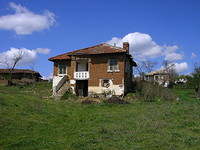 Houses in Elhovo