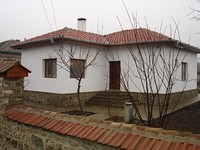 Lovely Property Near Sea