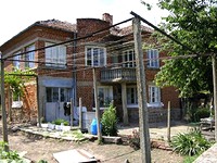 Huge house for sale near Elhovo
