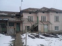 Houses in Polski Trambesh